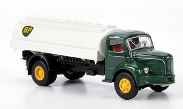 Camion Berliet GLR 8 (1949-1963)‚ nouvelle livrée ” citerne ”BP”