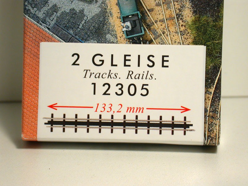 Die Feldbahn voies étroites‚ 2 rails droits long. 133.2mm chacun