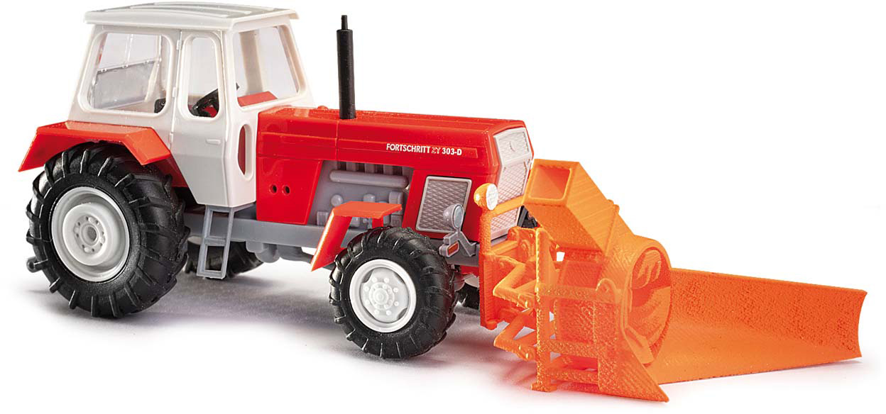 Tracteur agricole Fortschritt ZT 303 lame et fraise dneigeuse livtre rouge cabine blanche