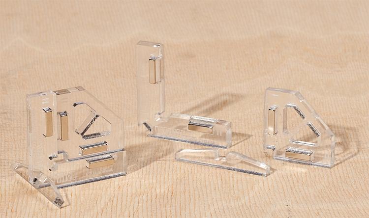 Set d’angles avec aimants‚ nouvelle technique d’assemblage (3éme main) pour coller‚ kit en plastique‚ bois et lasercut