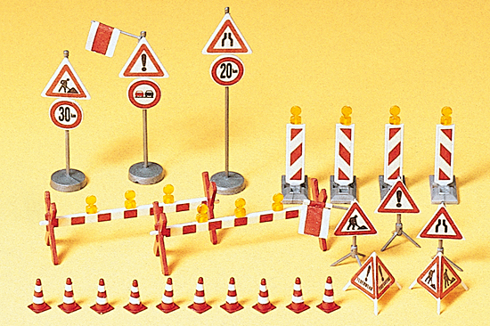 Equipements de sécurité pour travaux routiers‚ panneaux‚ balises‚ cones etc