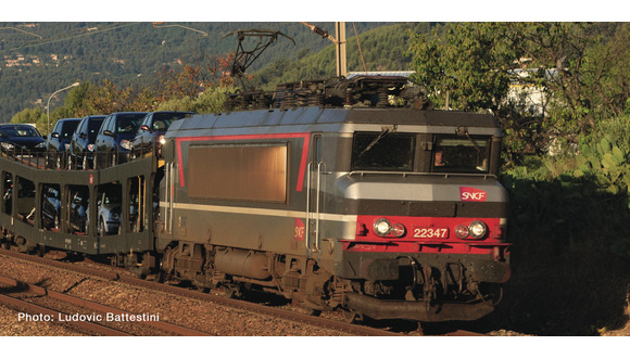 Locompotive lectrique SNCF BB 22347 livre multiservice logo Carmillon prise digitale PluX 22