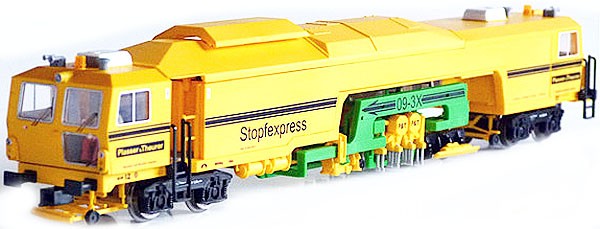 Bourreuse Stopfexpress Plasser & Theurer digital DCC sonorise inversion des feux etc. au lieu de PVR 405.95